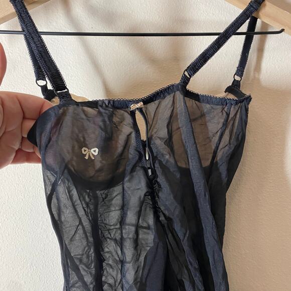 Victoria's Secret Women's Black Lace Sheer Lingerie Slip Chemise Size 34B - Picture 7 of 11